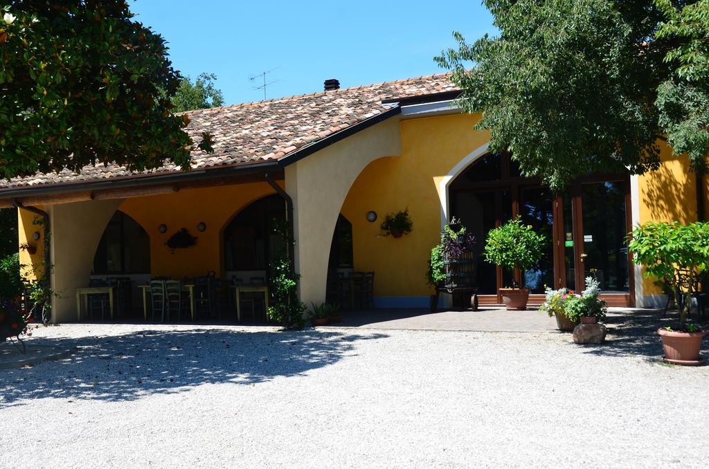 Agriturismo La Montina Ponti sul Mincio Exterior foto