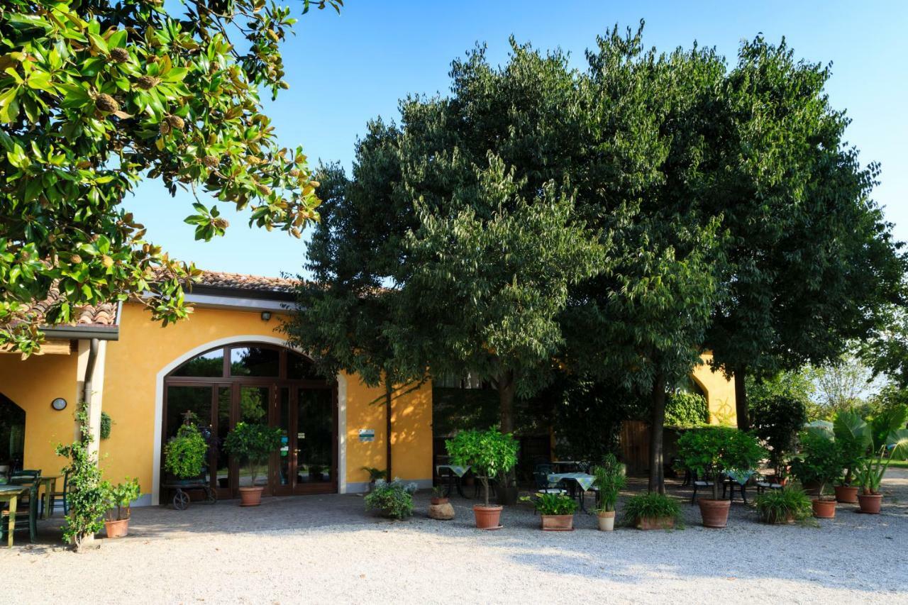 Agriturismo La Montina Ponti sul Mincio Exterior foto